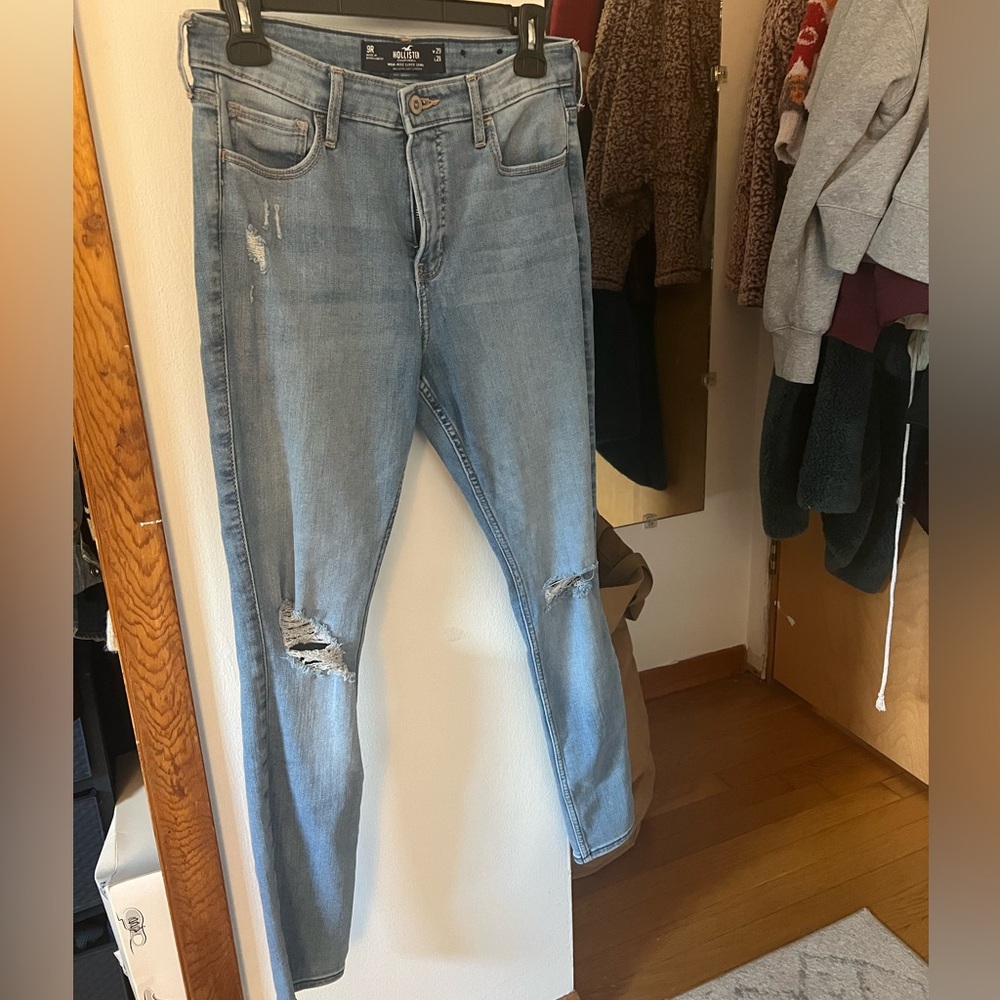 Hollister Light Wash Jeans